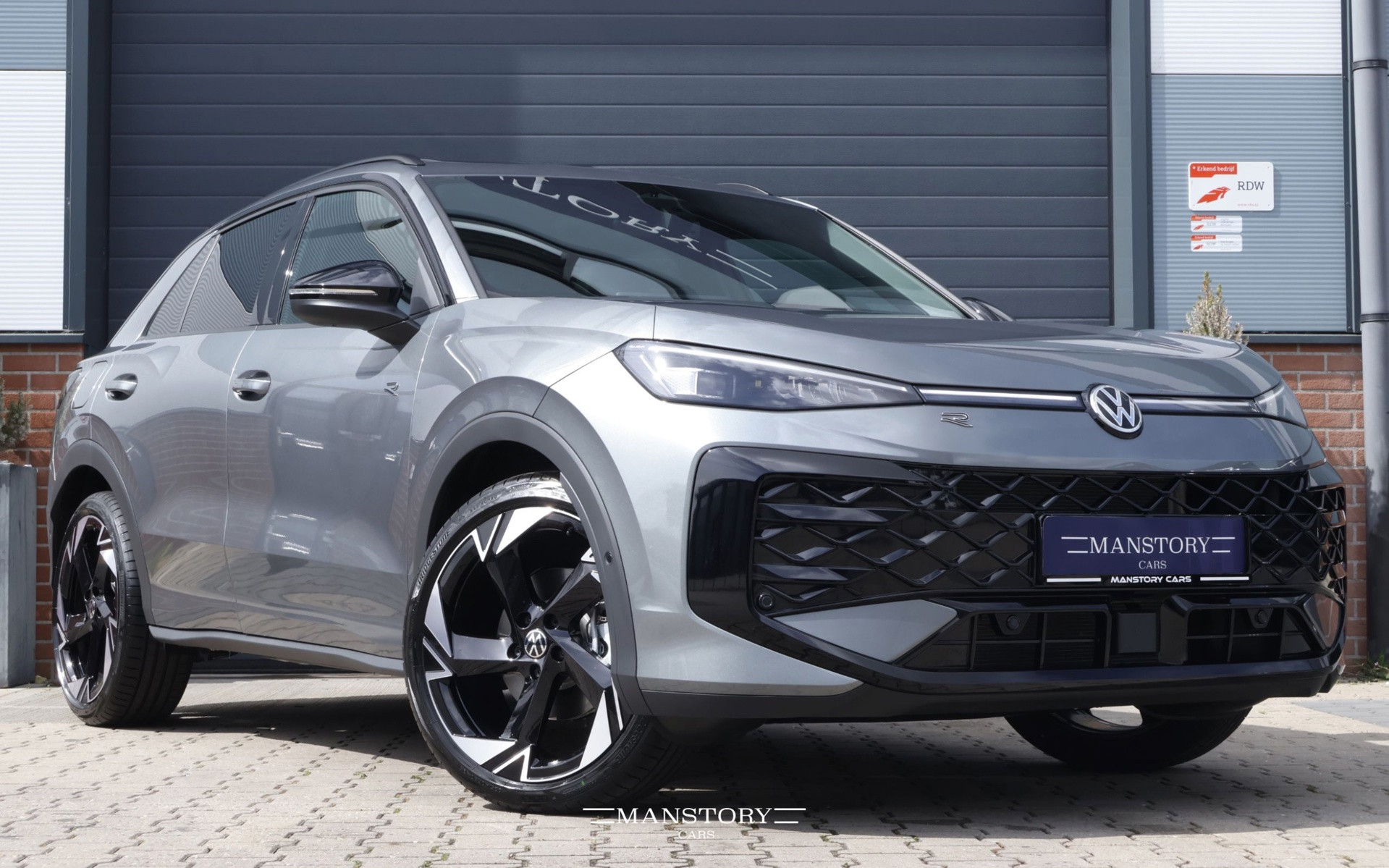 Volkswagen T-Roc 1.5 eTsi R-Line First Edition